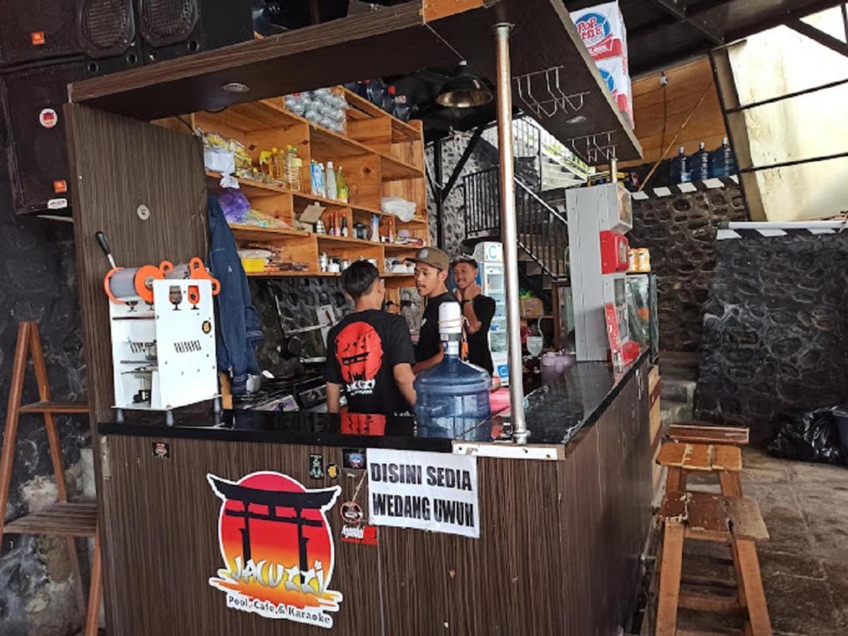 فيلا Welirang Forest Pacet Mojokerto المظهر الخارجي الصورة